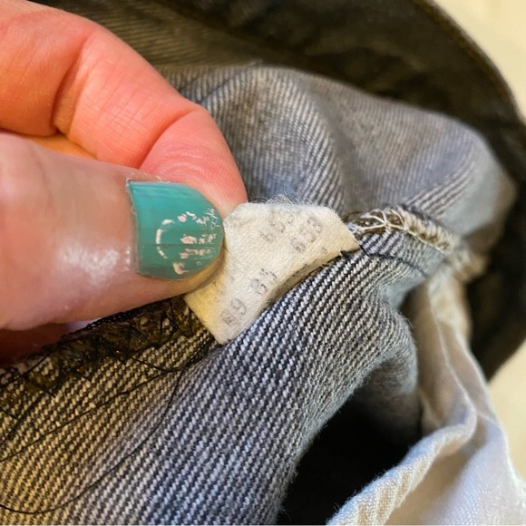 Vintage 80s Levi’s 501 - 0658 Custom Jeans Waist 29 Women Size 6 8 Leopard Plaid - Picture 16 of 16